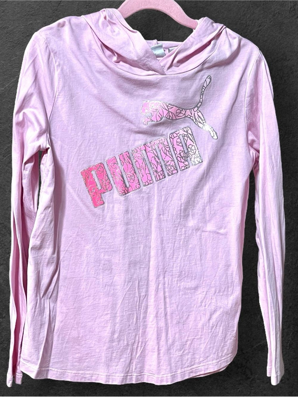 Girls 10/12 pink puma hooded shirt